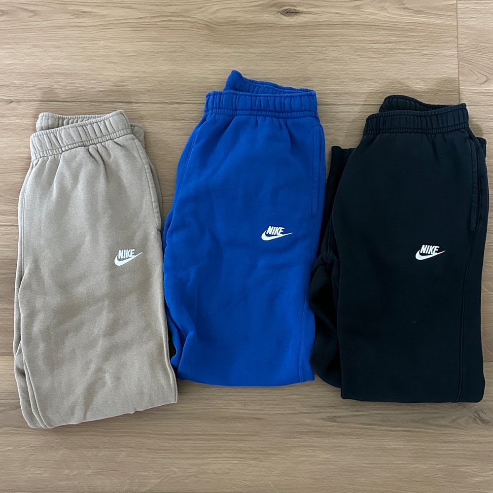 Nike Men’s Sweatpants - Beige, Royal Blue, and Black